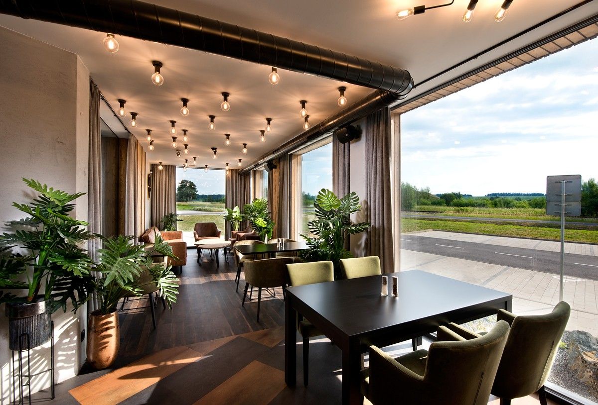 rockfarm-restaurant-1676971142-63f48c86ded1d.jpg
